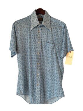 Men's Vintage Sears 1970s Blue and White Patterned Button-Down Shirt